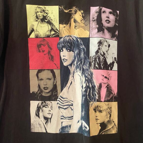 Taylor Swift The Eras Tour Black Short Sleeve Concert Tee Women's size Medium - Picture 4 of 8